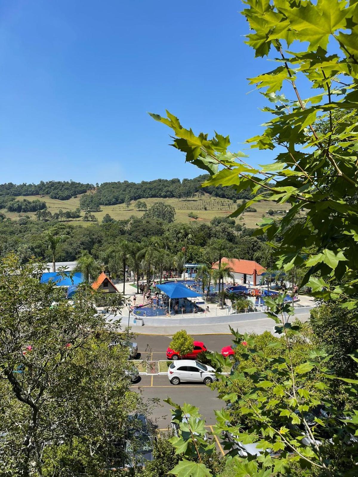 Apto Das Lavandas - 2 Quartos - Apto Todo Climatizado - A 150M Do Parque Termal! Piratuba Exteriör bild